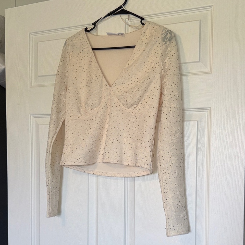 Elegant Cream Long Sleeve Top